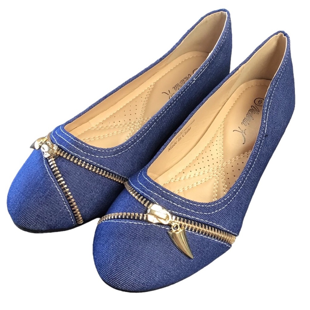 Victoria K Flats